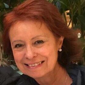Pérez de Szulman, Liliana Cristina